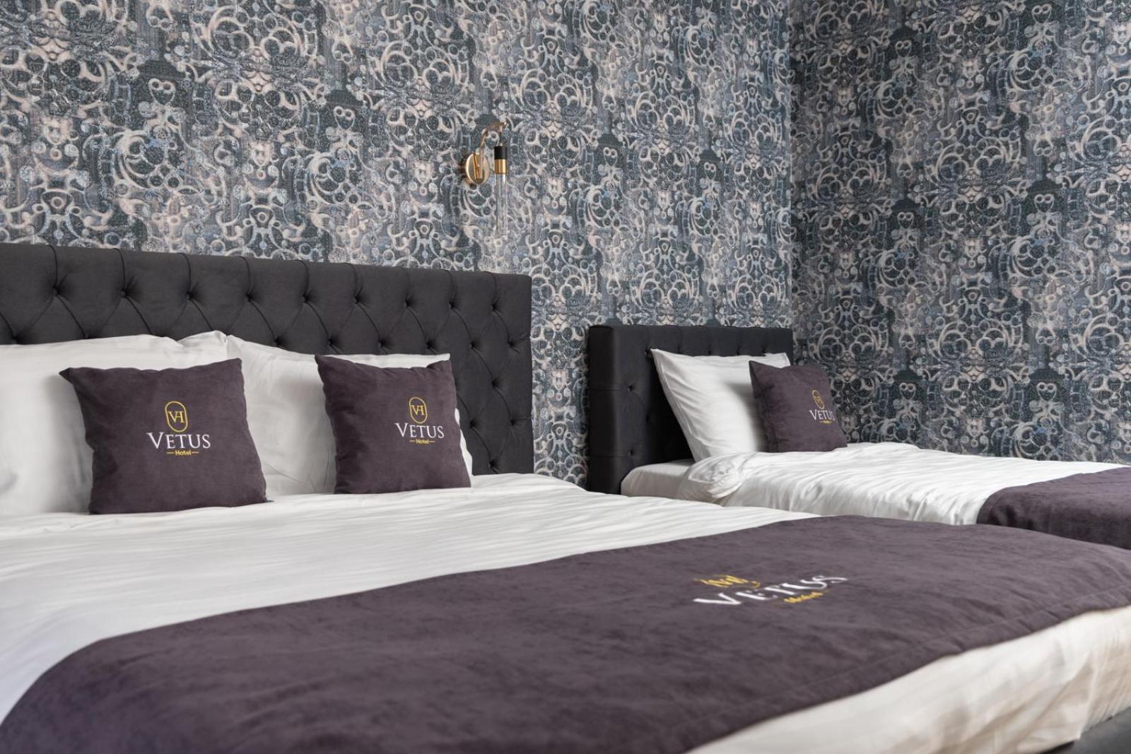 Vetus Hotel Pristina Buitenkant foto