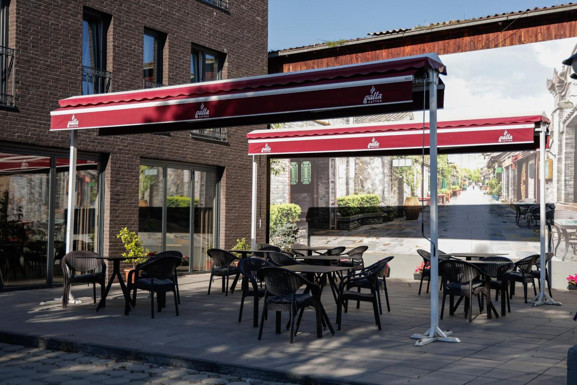 Vetus Hotel Pristina Buitenkant foto